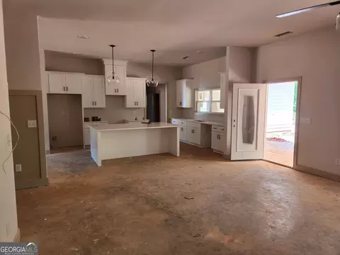 602 Dean Patrick, Jackson, GA 30233 photo 4