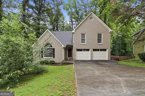 4822 Thornwood Dr NW, Acworth, GA 30102