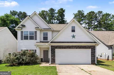 29 Hill Top Cir, Grantville, GA 30220