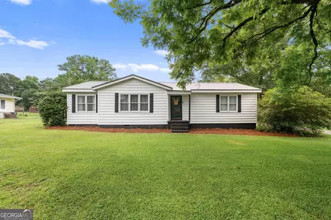 155 Mallory Dr, Lagrange, GA 30241