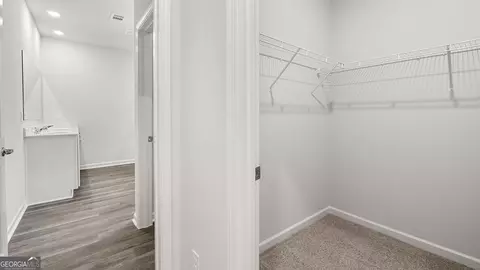Entry Way - 8175 Coldstream Dr, Fairburn, GA 30213 photo 8 of 11