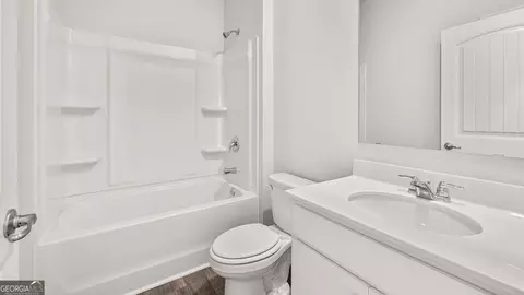 Entry Way - 8175 Coldstream Dr, Fairburn, GA 30213 photo 11 of 11