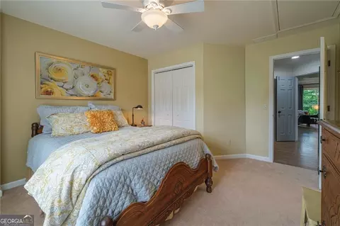 Bedroom - 4330 Farmbrook Ln, Cumming, GA 30041 photo 5 of 9