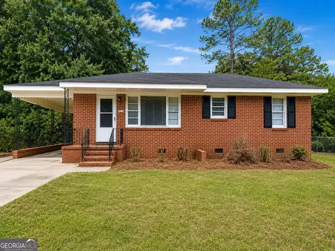 4370 Summerhill Dr, Macon, GA 31204
