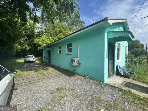 303 Carver Dr, Fort Valley, GA 31030