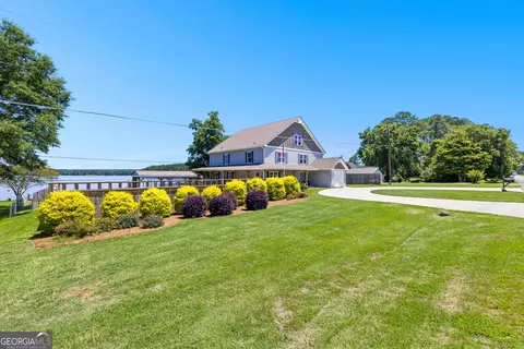 249 Lakeshore Cir, Milledgeville, GA 31061