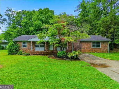138 Parker Rd, Jasper, GA 30143