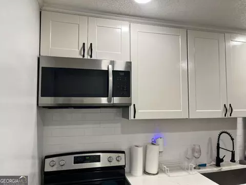 Other - 307 Cherokee Dr, Warner Robins, GA 31093 photo 1 of 4