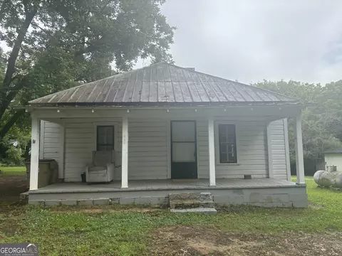 155 W Jackson St, Hoschton, GA 30548