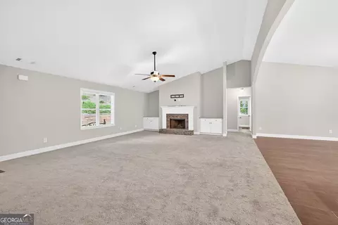 561 Oconee Ln, Commerce, GA 30529 photo 8