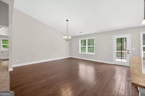 561 Oconee Ln, Commerce, GA 30529 photo 17