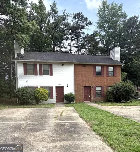 906 Silverwood Dr, Atlanta, GA 30349