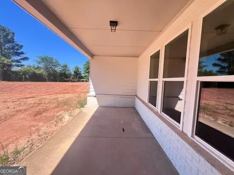 Exterior - 4775 E Reed Rd, Gainesville, GA 30507 photo 3 of 4