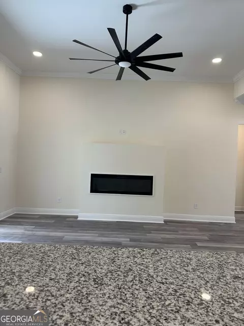 Living - 153 Dub Walker Rd, Jackson, GA 30233 photo 3 of 6