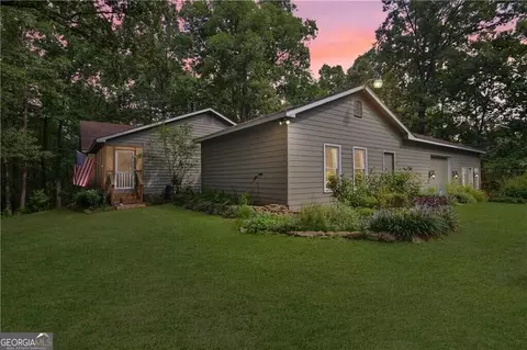 585 Lee Dr, Acworth, GA 30102