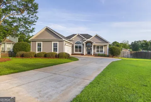 205 Courthouse Ln, Warner Robins, GA 31088