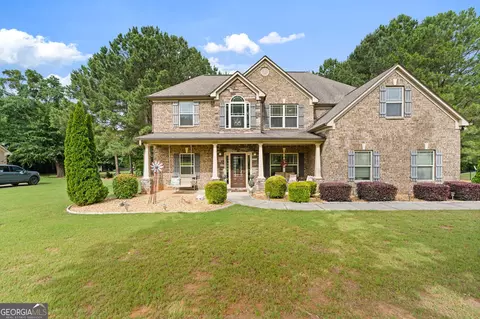 211 Burnham Ct, Mcdonough, GA 30252
