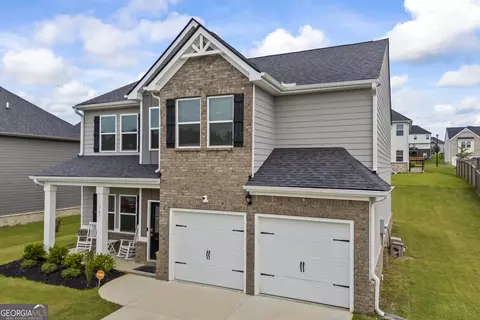 Exterior - 567 Overlook Rd, Covington, GA 30014 photo 6 of 9