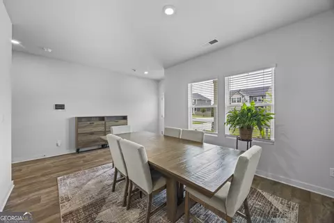 Dining - 567 Overlook Rd, Covington, GA 30014 photo 3 of 4
