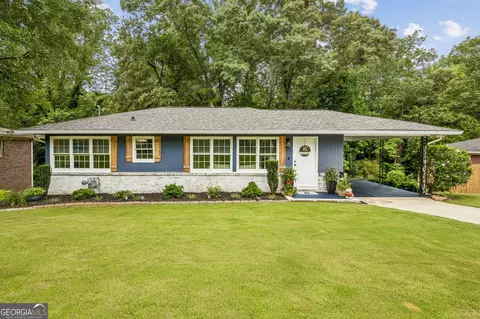 445 Christopher Dr, Gainesville, GA 30501