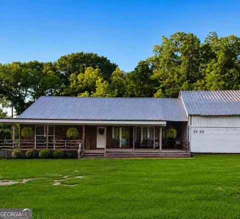417 Plantation Rd, Warner Robins, GA 31093
