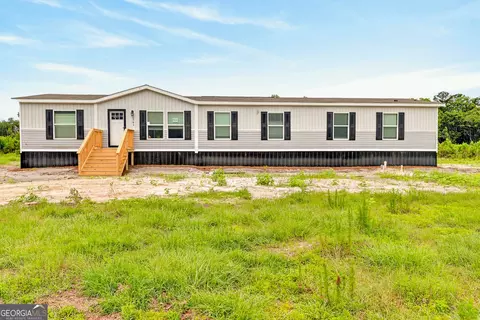 Exterior - 6401 Riverside Rd #TRACT 2, Nahunta, GA 31553 photo 3 of 7