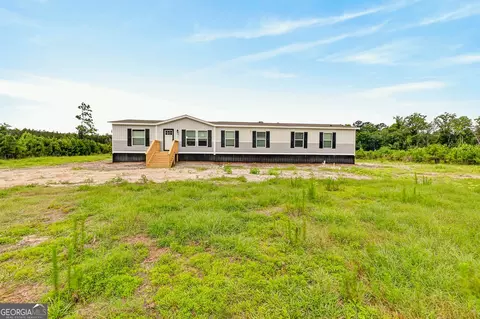 Exterior - 6401 Riverside Rd #TRACT 2, Nahunta, GA 31553 photo 2 of 7