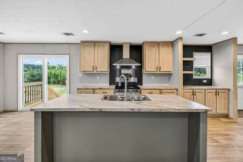 Kitchen - 6401 Riverside Rd #TRACT 2, Nahunta, GA 31553 photo 1 of 3