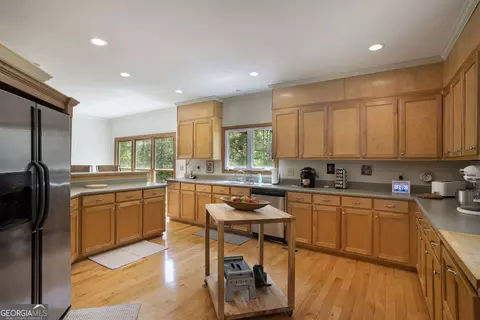 Kitchen - 265 Neely Rd, Lagrange, GA 30240 photo 1 of 4