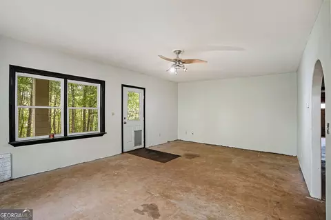 Living - 265 Neely Rd, Lagrange, GA 30240 photo 6 of 6