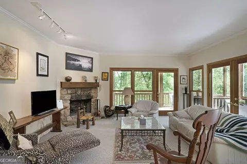 Living - 265 Neely Rd, Lagrange, GA 30240 photo 2 of 6