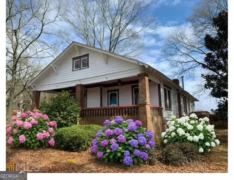8702 Campbellton St, Douglasville, GA 30134