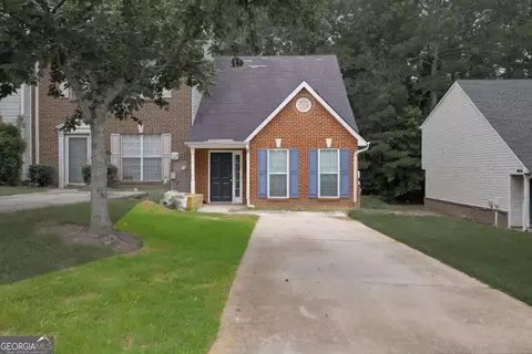 1324 Hollenbeck Ln, Riverdale, GA 30296