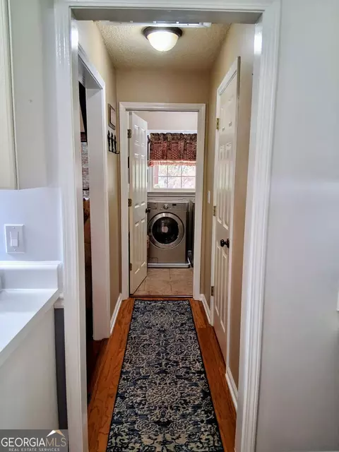 Entry Way - 11524 Summer Trce, Hampton, GA 30228 photo 3 of 3