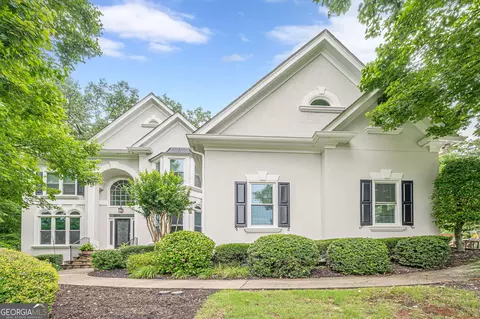10425 High Falls Cir, Johns Creek, GA 30022