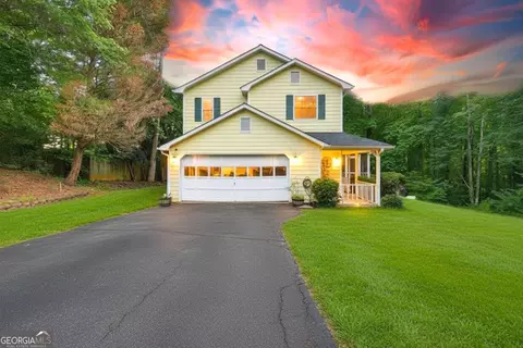 3593 Brenda Ct, Douglasville, GA 30135