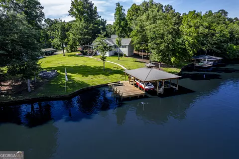 114 Little River Ct, Eatonton, GA 31024