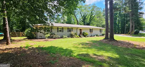 1581 Lost Mountain Rd, Powder Springs, GA 30127