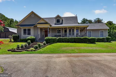 2584 Salem Rd, Pine Mountain, GA 31822
