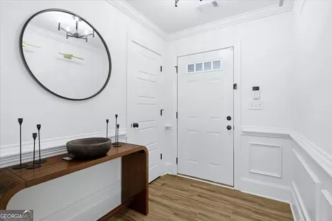 Entry Way - 1341 Mooty Bridge Rd, Lagrange, GA 30240 photo 2 of 3