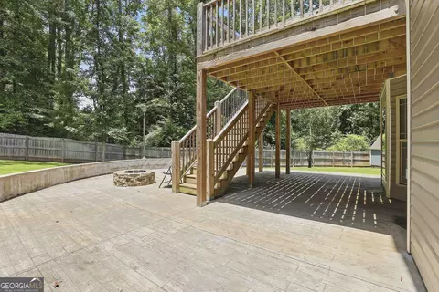 Exterior - 121 Churchill Ct, Lagrange, GA 30241 photo 11 of 17