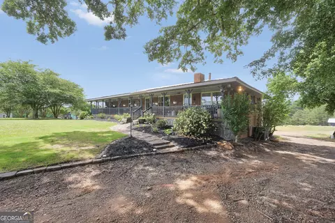 876 Simpson Mill Rd, Locust Grove, GA 30248