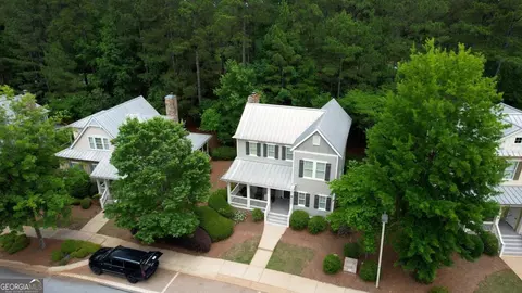 1100 Starboard Dr, Greensboro, GA 30642