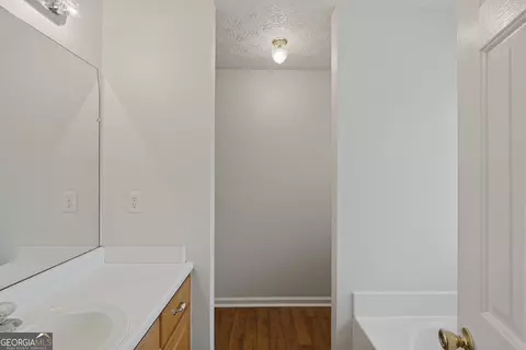 Entry Way - 30 Hunters Trce, Covington, GA 30014 photo 1 of 1