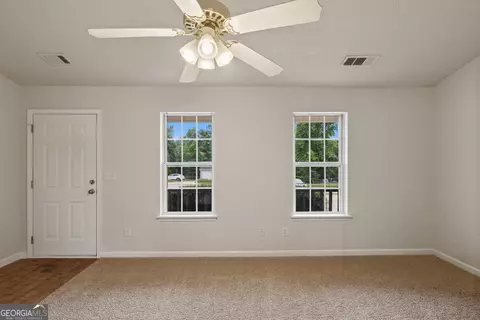 Living - 30 Hunters Trce, Covington, GA 30014 photo 2 of 2