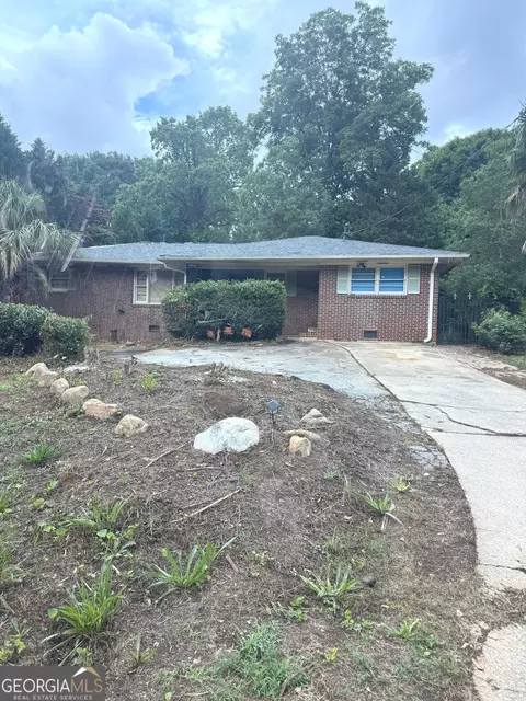 1017 Woodward Cir SW, Mableton, GA 30126
