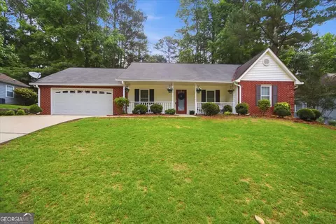 9260 Scarlett Dr SW, Covington, GA 30014