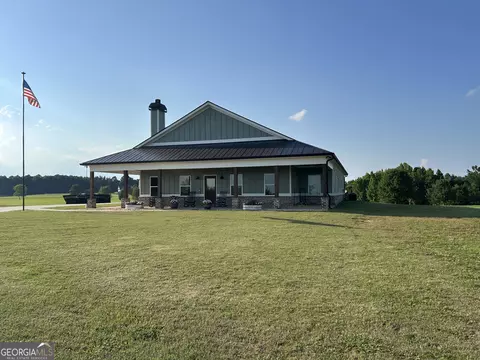 542 Spears Ln, Mansfield, GA 30055