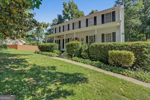 1919 Mceachern Manor Dr SW, Marietta, GA 30064