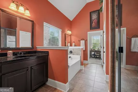 Bath - 3268 Trinity Mill Cir, Dacula, GA 30019 photo 2 of 4